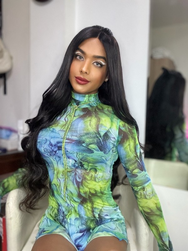 VOZ QUE ATRAPA Y FEMINIDAD QUE ENAMORA. NIÑATA TRANS