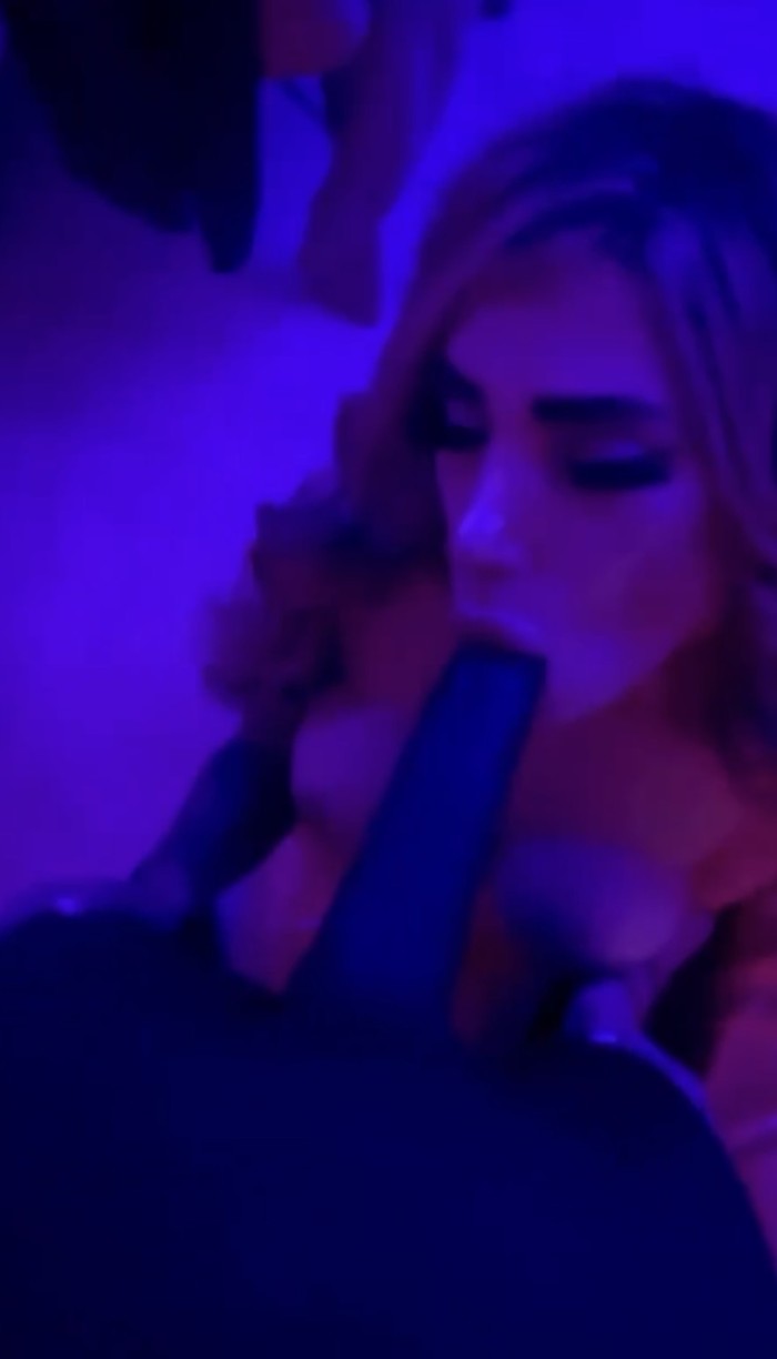 Nataly vivo sola experta en jóvenes soy discreta