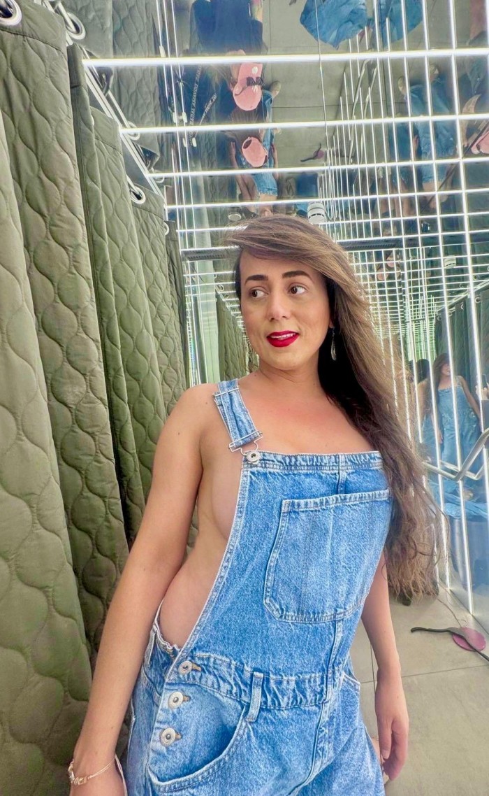 Estupenda Mujer TRANS ESPAÑOLA toda una diosa y lujuria ven compruébalo