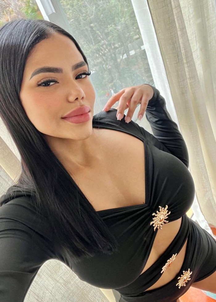 ESCORT MUY MORBOSA Y CACHONDA EN VECINDARIO