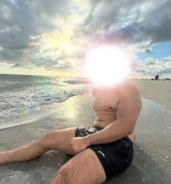 THE BOSS ,  tengo un uniforme d colegiala esperando para q seas mi putita