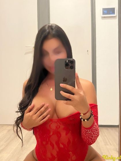 DIME LO Q BUSCAS TE DARE LO Q QUIERES