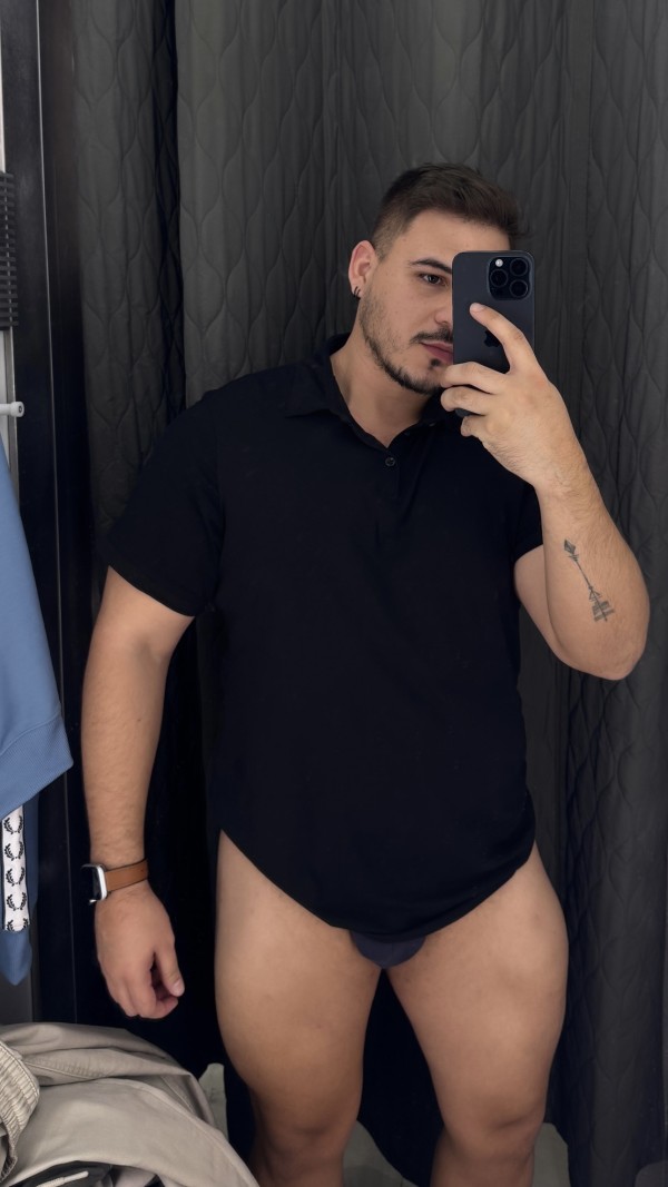 MASAJISTA LATINO PARA HOMBRES