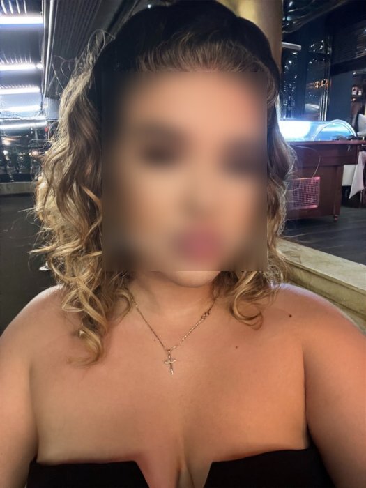 PLACER RUBIA QUE QUIERE DIVERSION EN GAVÁ 24H