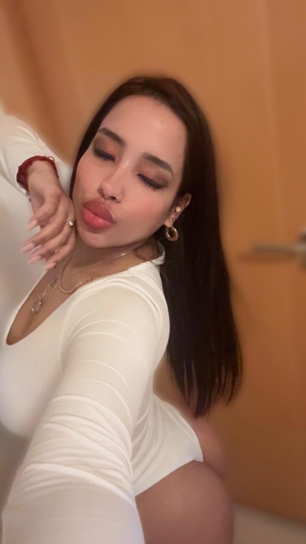 NAOMI LATINA , nueva en tu ciudad