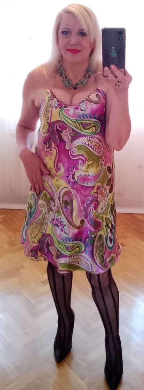 Noche completa,madurita, cariñosa,