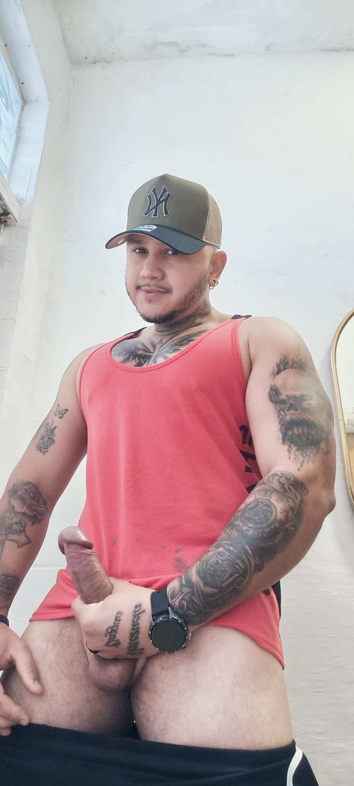CHICO DE COMPAÑÍA VENEZOLANO EN LAS PALMAS, XXX