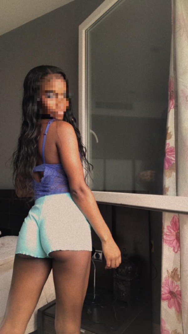 TE VA ENCANTAR TODO DE MI.. SOY UNA CHICA ARDIENTE Y COQUETA