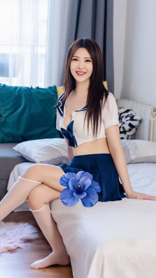 EXTROVERTIDAS ENROLLADAS, MALASAÑA, 692533333