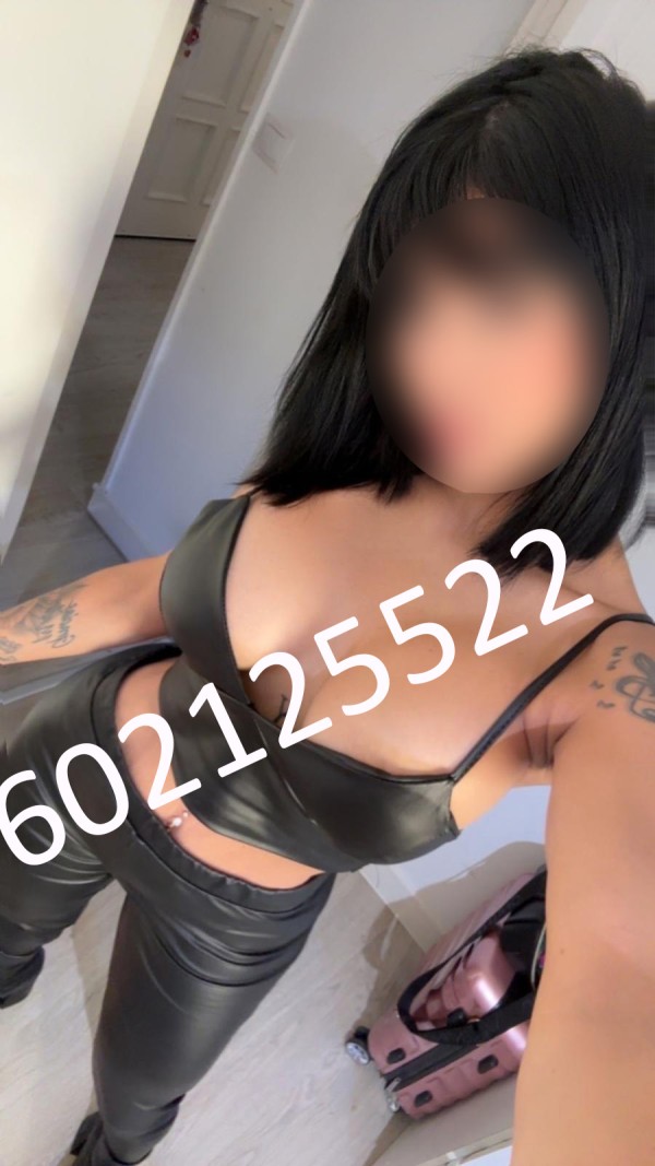 SAMY COMPLACIENTE FOGOSA FIESTERA COMPLETITA 24H EN SAN SEBASTIAN