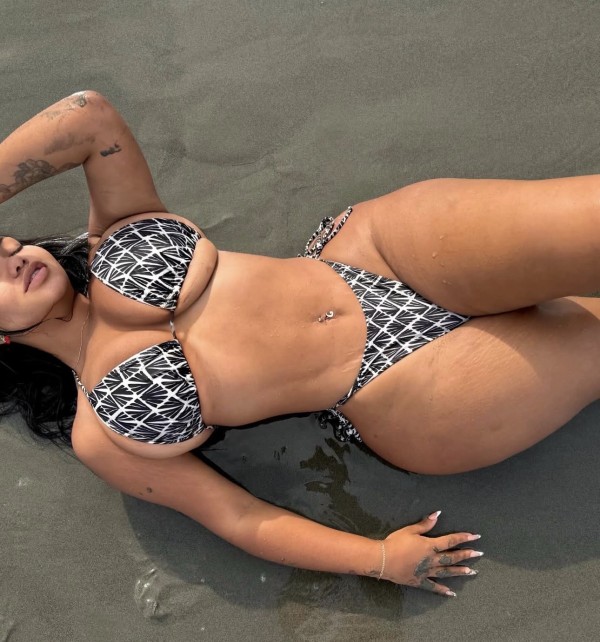 NOVEDAD 2 AMIGAS LISTAS PARA TUS FANTASÍAS