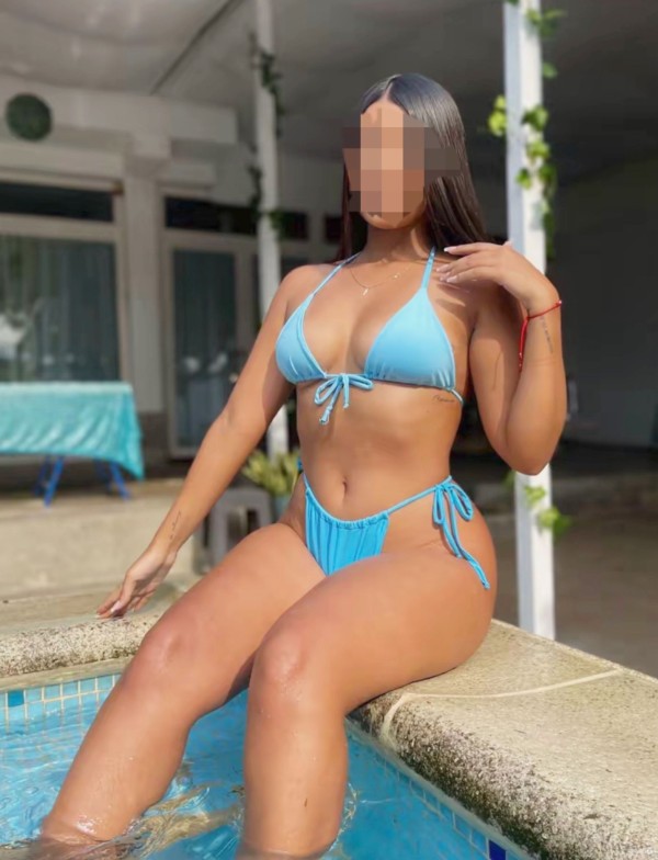 Espectacular LATINA TODA UNA diosa para ti ven no te arrepentirás