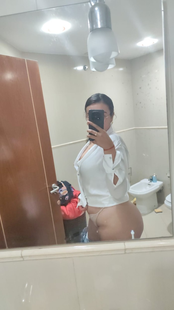 Santa cruz guapa chica solo salidas y coche