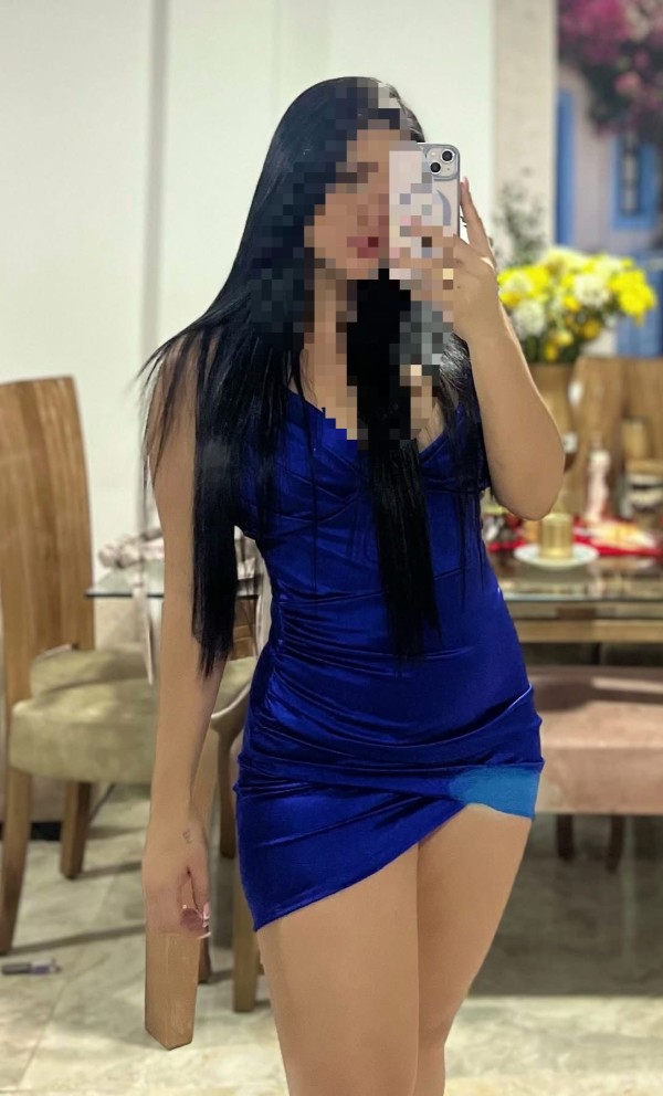 MANUELA DE PASO POR TU CIUDAD ATRÉVETE