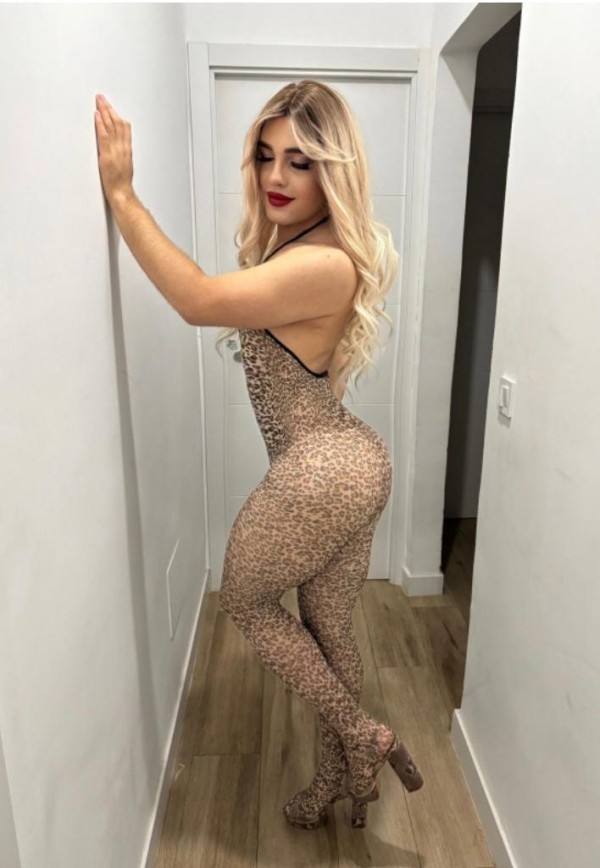 Súper novedad en BURGOS cañera y fiestera 24hor