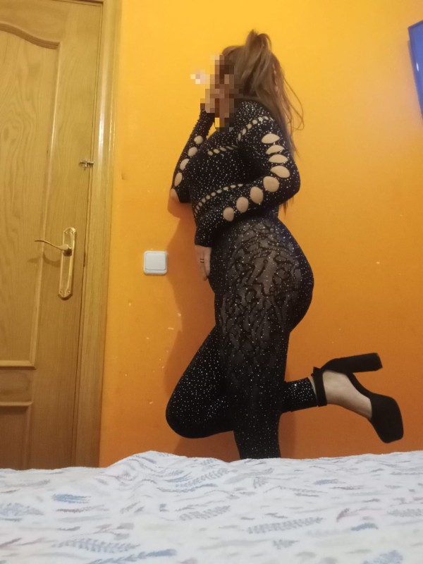 La reina chupada natural hasta final ……