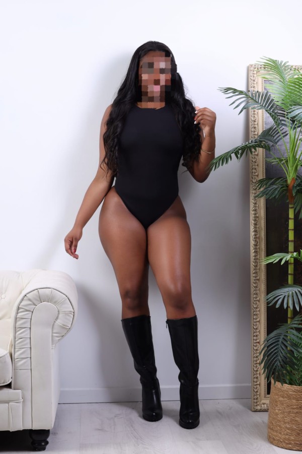 Follame la boquita con tu polla en Bormujos centro