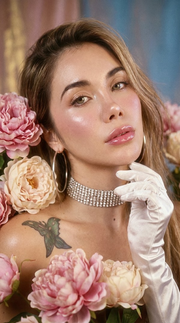 !!RUBIA ! JOVENCITA FIESTERA DE LUJO:)