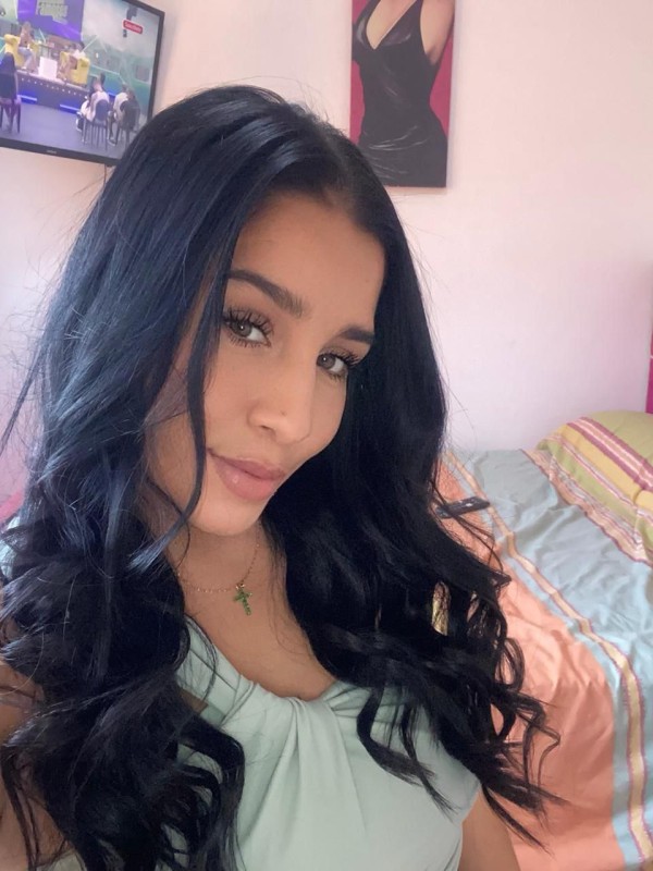 EXPETACULAR NOVEDAD LATINA VALERY 21 AÑOS NUEVA EN SALOU