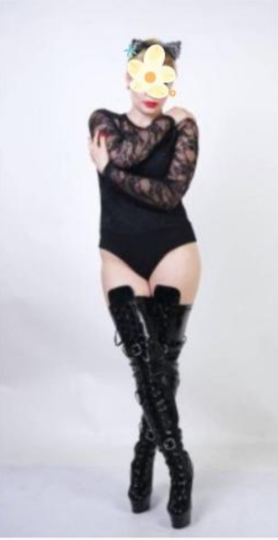 Elena divina rusa con experiencia y clase!