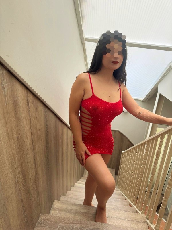 MONICA CARITA ANGELICAL DE NIÑATA,FLACA PEQUEÑITA