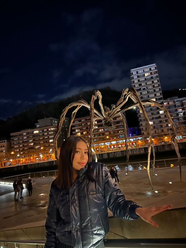 ALEXA 19 años, TENTACIÓN SENSUAL E IRRESISTIBLE…