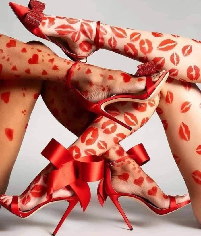 TRABAJO PLAZA LIBRE Y ALOJAMIENTO