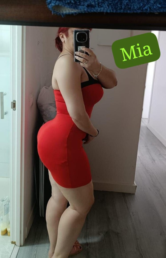 MADURITA EXÓTICA ENVOLVENTE Y MUY CALIENTE