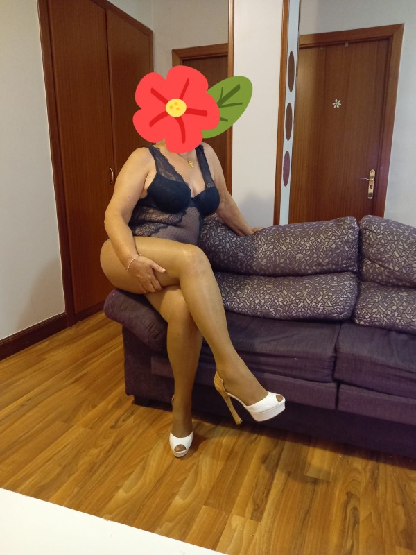 MADURITA ESPAÑOLA CON MUCHO ENCANTO,NOVEDAD EN PORRIÑO