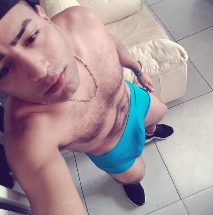 FIESTA 24H LLAMAME POLLON COMO TU VES ciudad jard