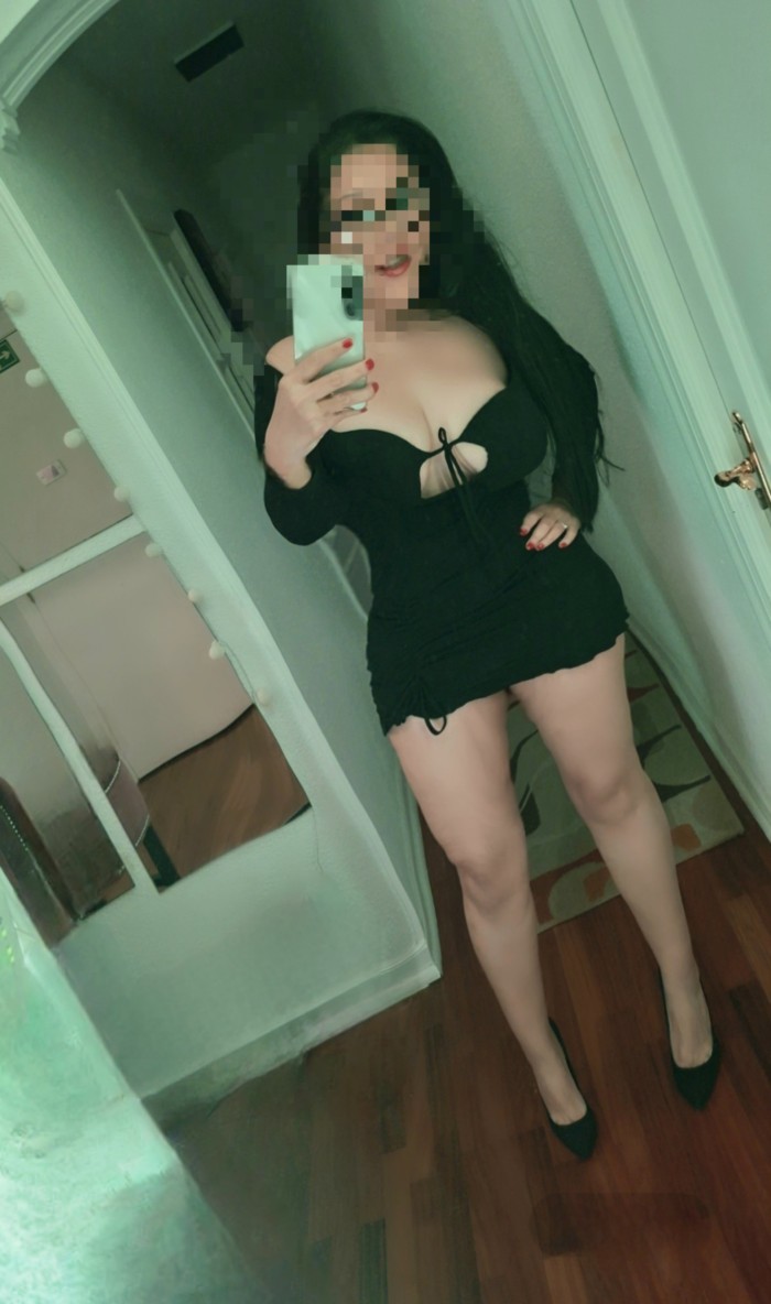 NOVEDAD EN LEÓN MASAJISTA MADURITA GUAPA