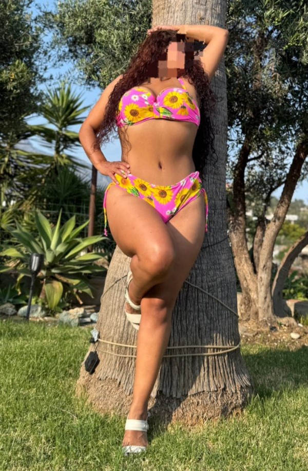 Soy fiestera,caliente,divertida y tu lindo sueño..