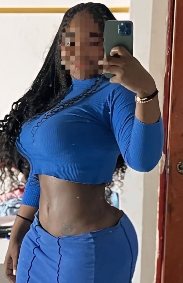 KAROLA DELICIOSA EN LA CIUDAD