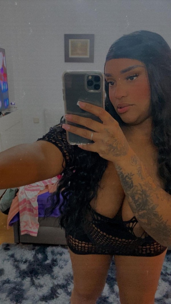 DUO LATINAS SUPER CARISMÁTICAS Y MUY CARIÑOSAS