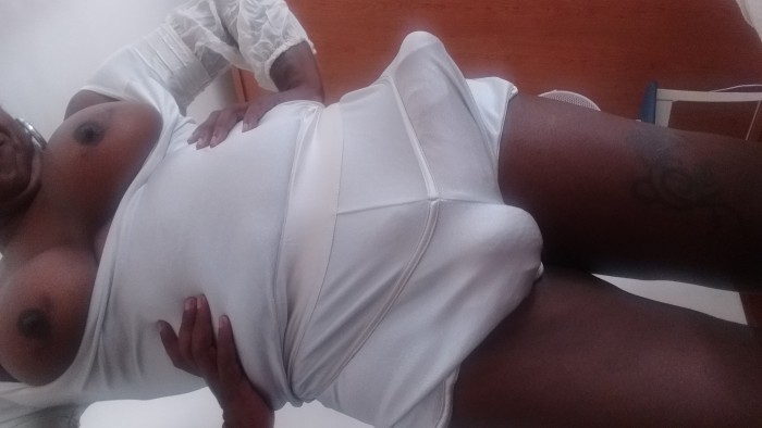 Trans nicol mulata fiestera dominante