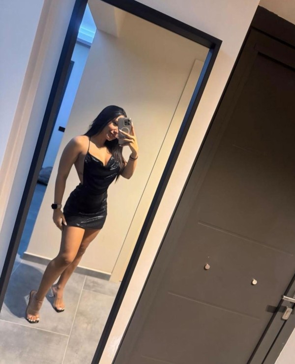 VOLVI AMORES!! RENATA la mas completa,correte en mi Boca fiestera