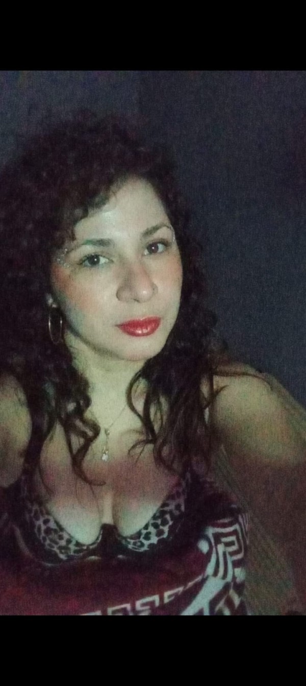 CAROL RECIÉN LLEGADA A LES CORTS 24H FIESTERA