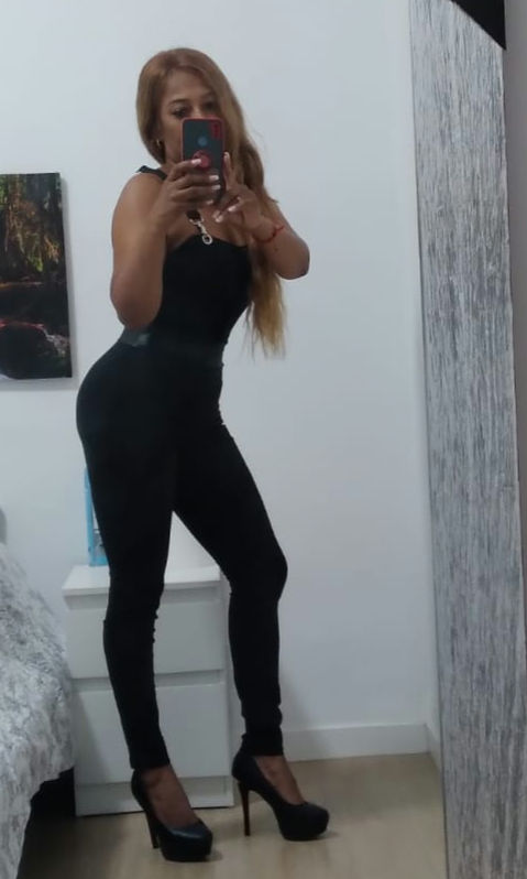 ¡BELLEZON LATINA…UNA BOMBA DEL SEXO *MORBOSA *CAÑERA Y FIESTERA VIP! 24HR