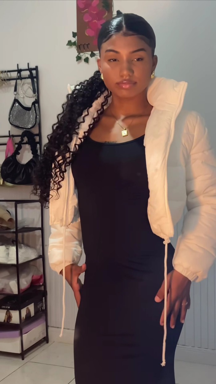 Trans joven guapa y caliente