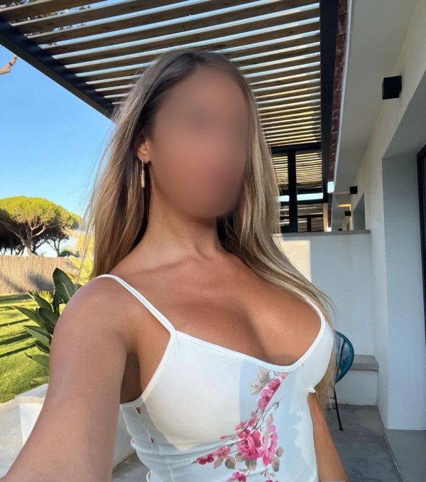 MARÍA ESPAÑOLA FOTOS REALES !!!