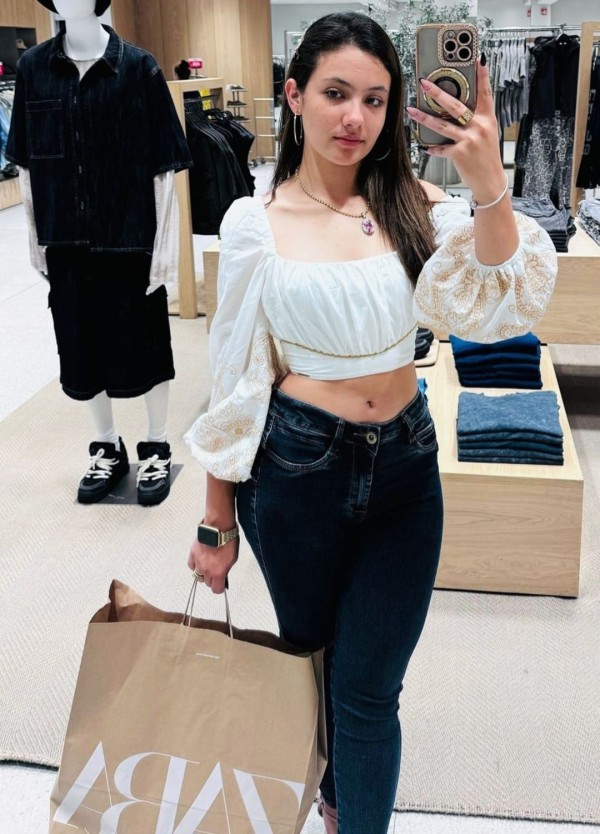 NIÑATA GUAPA  EN REUS NOVEDAD