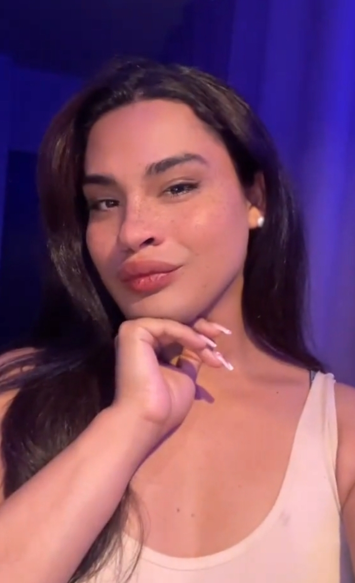 Sofía trans muy traviesa y cachonda