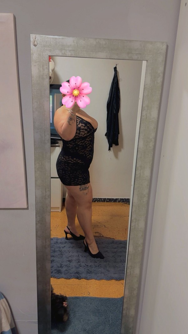 Emily hermosa colombiana d 26 años ven a disfrutar