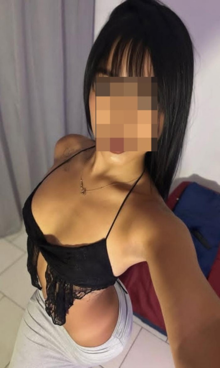 MUJER COMPLACIENTE DISPUESTA AL PLACER EN MOSTOLES