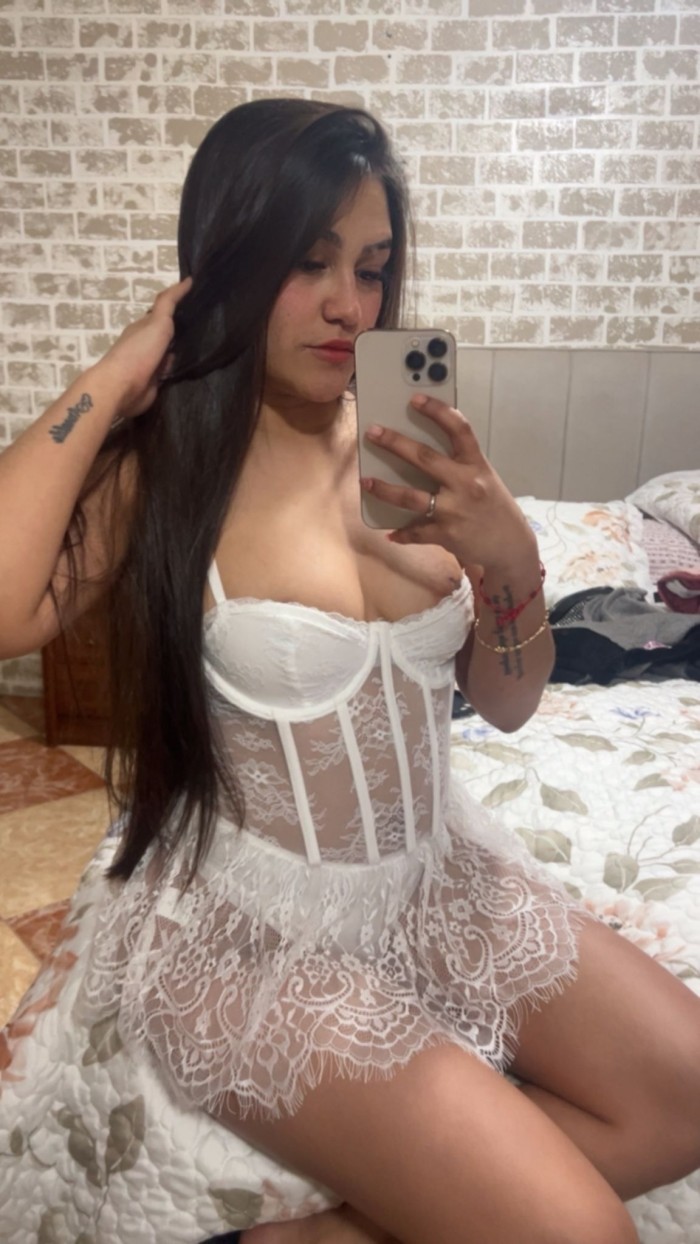 Noelia jovencita en Almuñécar