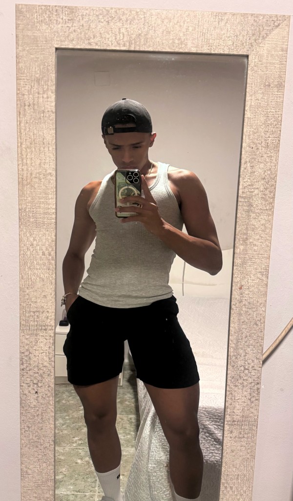 MÁLAGA capital Chico Latino fiestero 21cm Disponible 24H