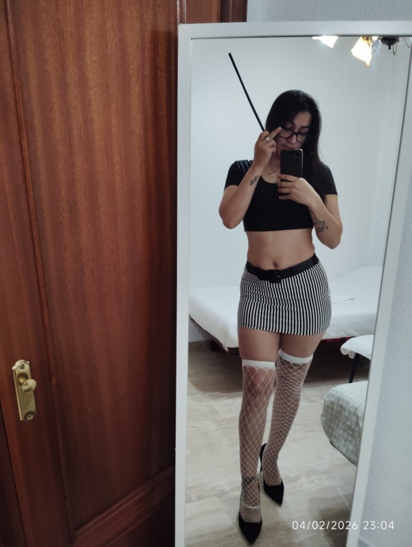SCORTS DE LUJO DISPONIBLES LAS 24 HORAS 664658498 MUY CACHONDAS Y FIESTERA
