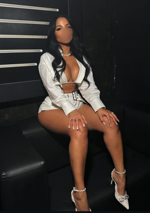 NOVEDAD , scort de lujo , dama de compañía, FIESTA