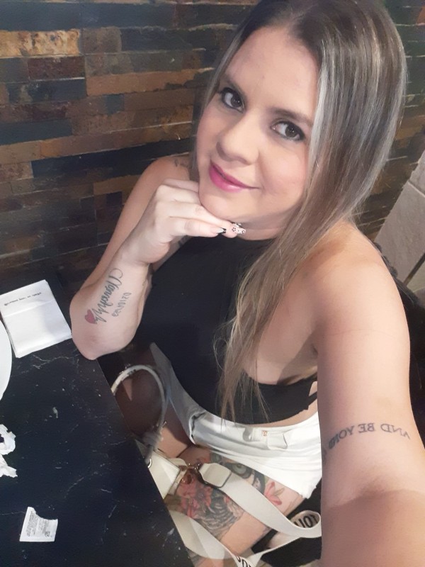 PURA SENSUALIDAD Y TERNURA