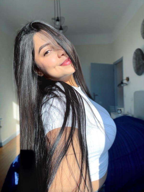 autentica y extica belleza latina